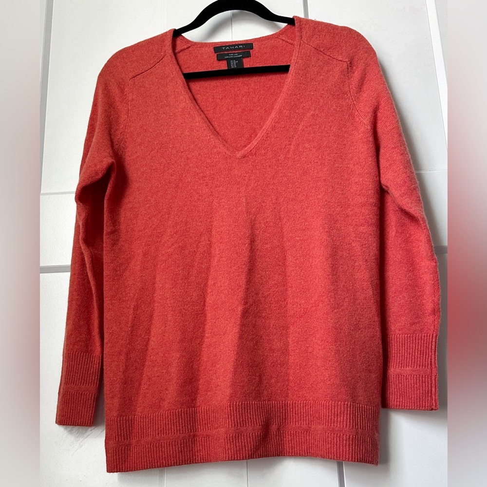 Tahari 100% 2-Ply Cashmere Pullover V Neck Orange Sweater Size XS